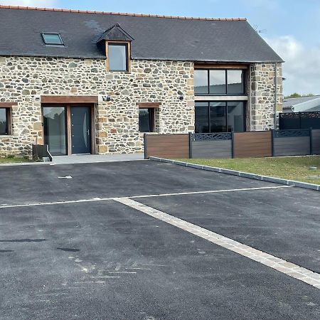 Vila Magnifique Corps De Ferme Renove Avec Jacuzzi Hillion Exteriér fotografie
