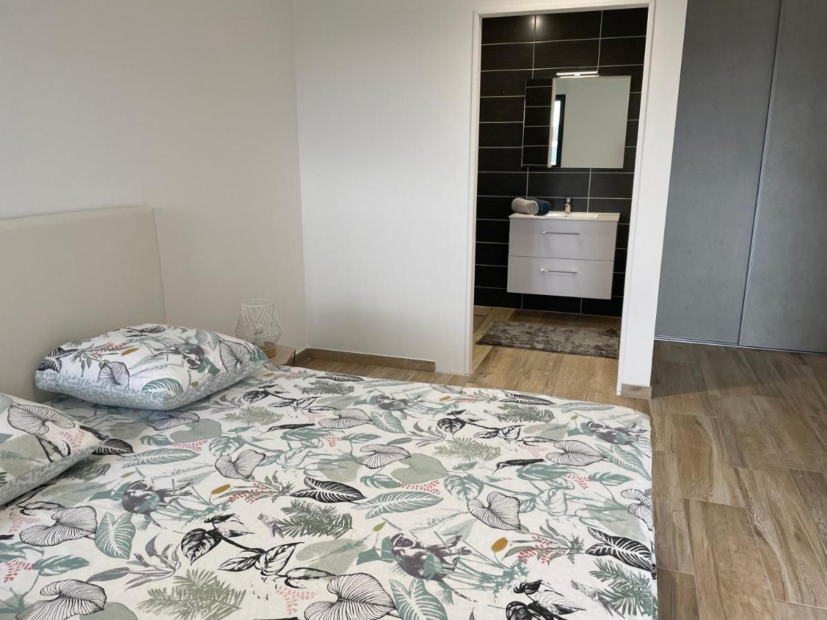 Vila Magnifique Corps De Ferme Renove Avec Jacuzzi Hillion Exteriér fotografie