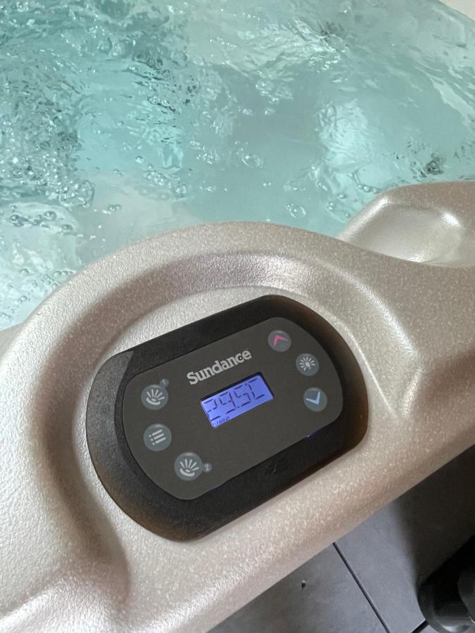 Vila Magnifique Corps De Ferme Renove Avec Jacuzzi Hillion Exteriér fotografie