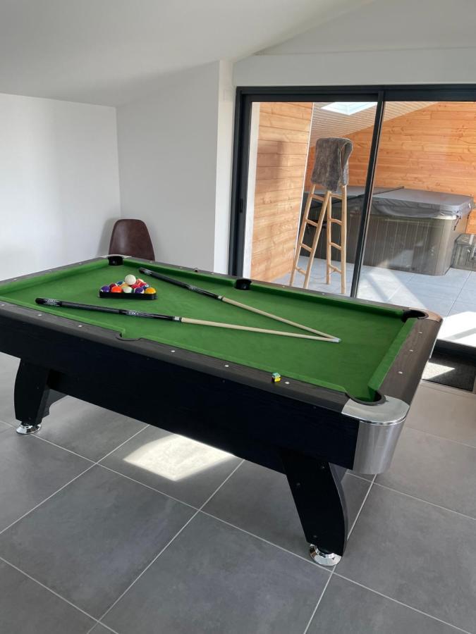 Vila Magnifique Corps De Ferme Renove Avec Jacuzzi Hillion Exteriér fotografie